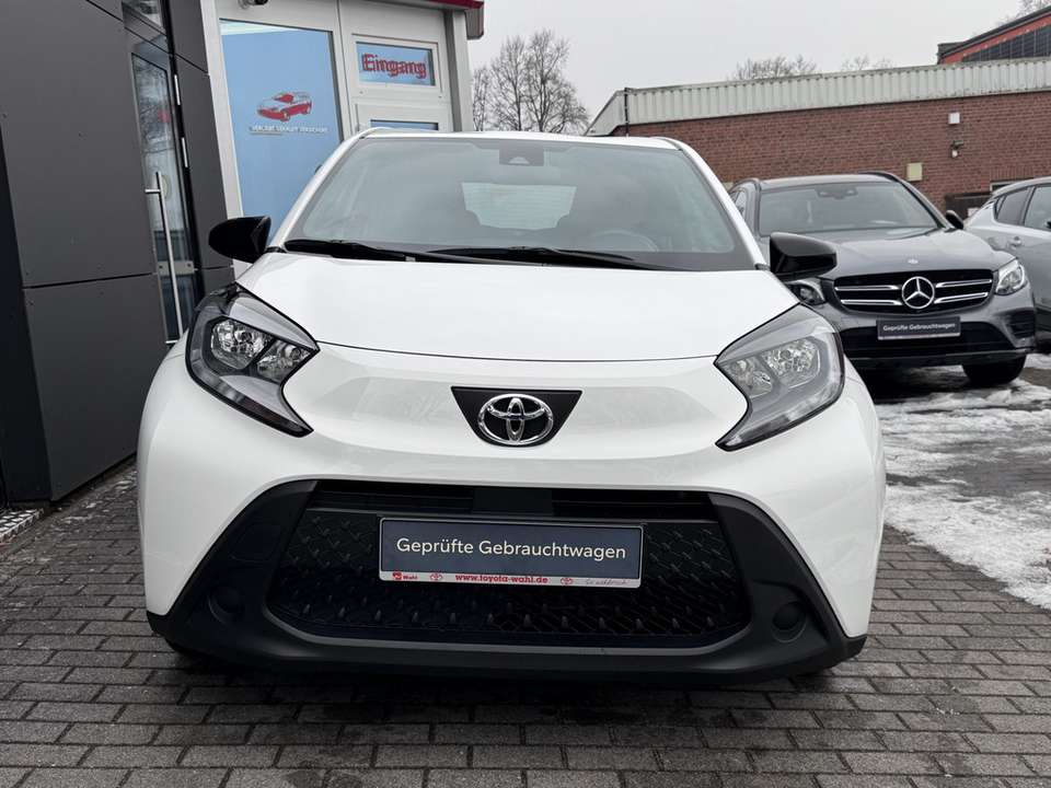Toyota Aygo X - Imagem 2