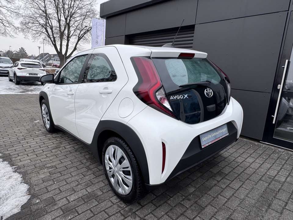 Toyota Aygo X - Imagem 4