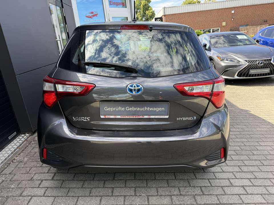 Toyota Yaris - Imagem 13