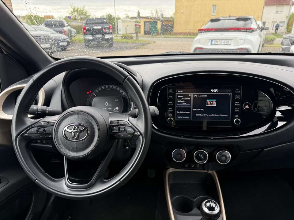 Toyota Aygo X - Imagem 9