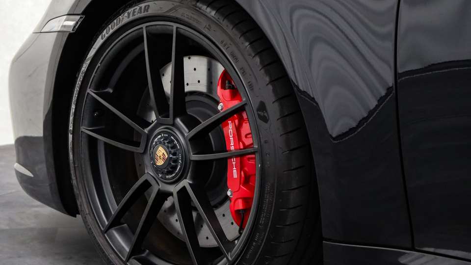 Porsche 992 - Imagem 7