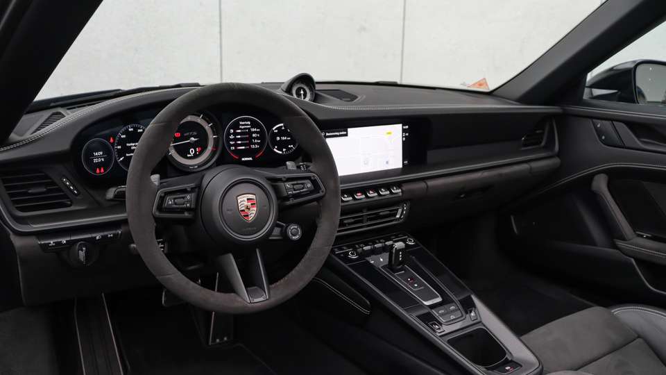 Porsche 992 - Imagem 8