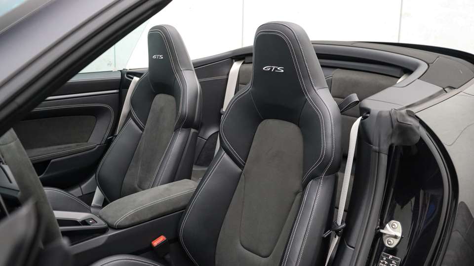 Porsche 992 - Imagem 9