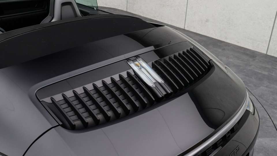 Porsche 992 - Imagem 17