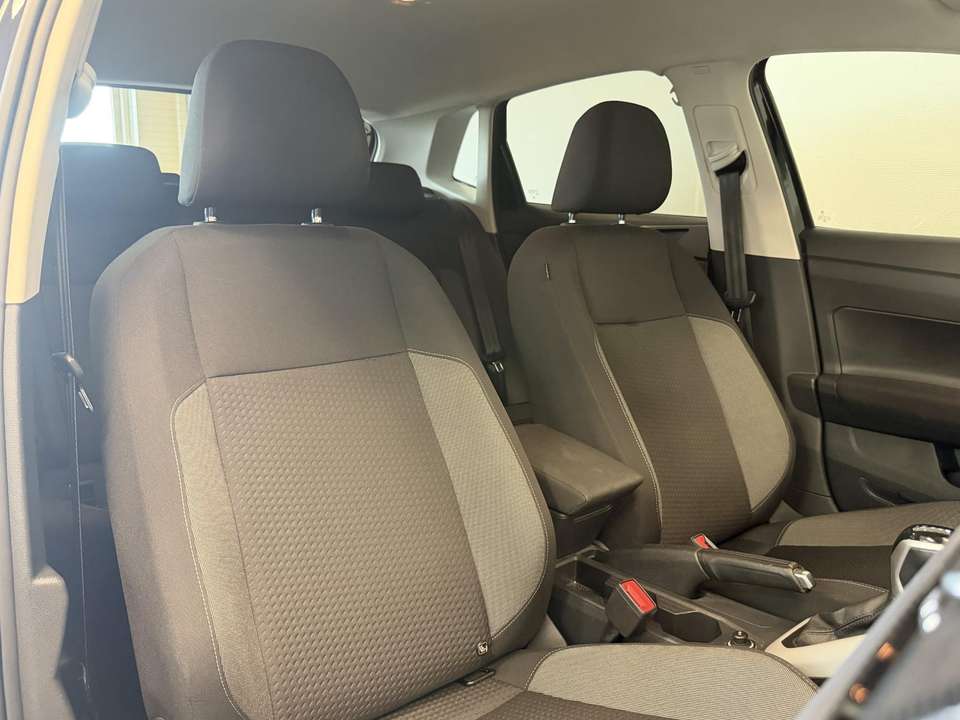 Volkswagen Polo - Imagem 17