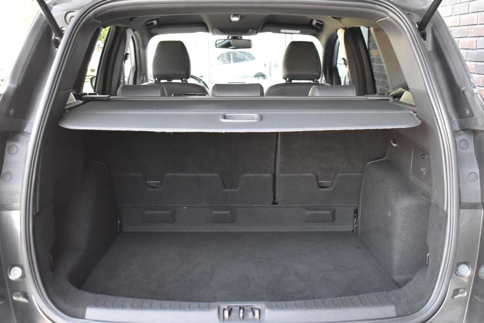 Ford Kuga - Imagem 6