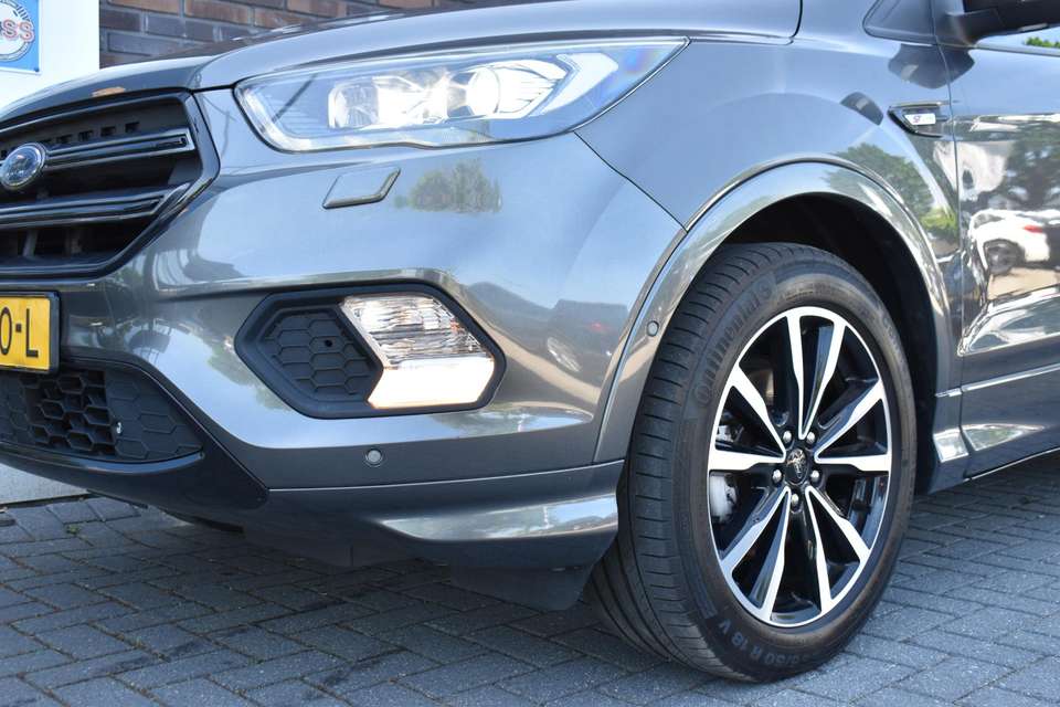 Ford Kuga - Imagem 13