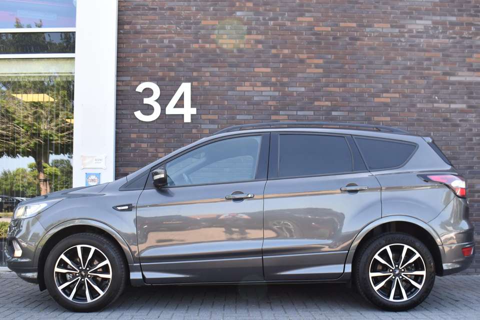 Ford Kuga - Imagem 16