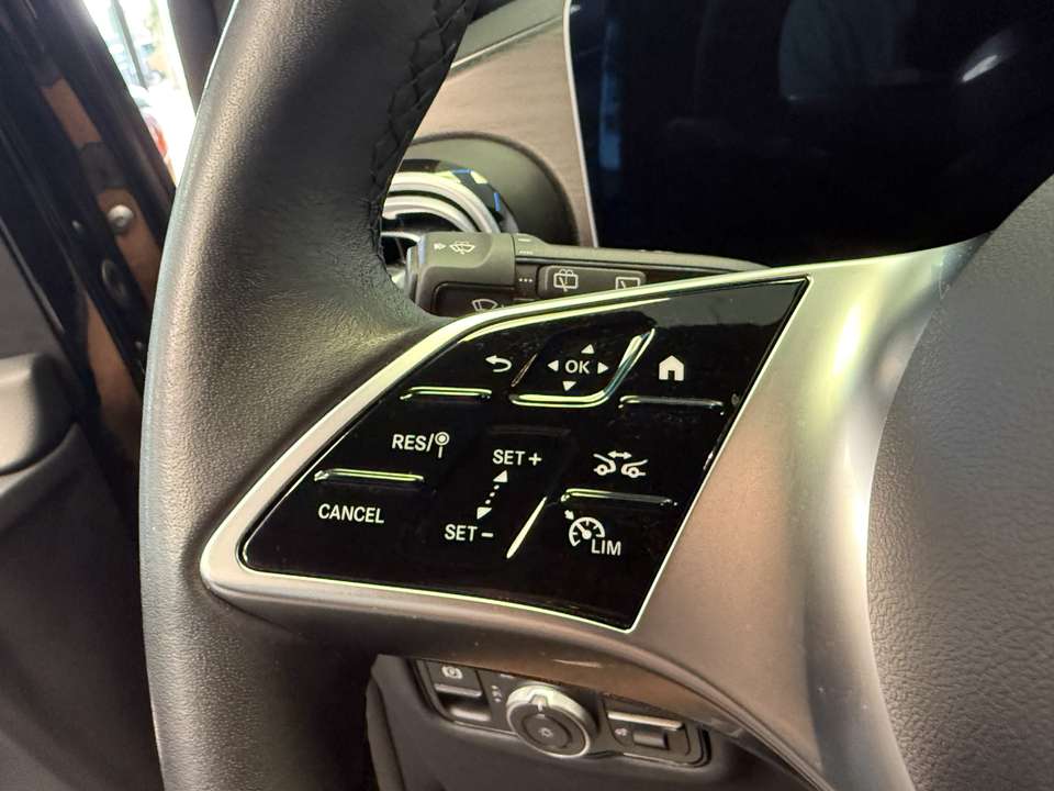 Mercedes-Benz V 300 - Imagem 13