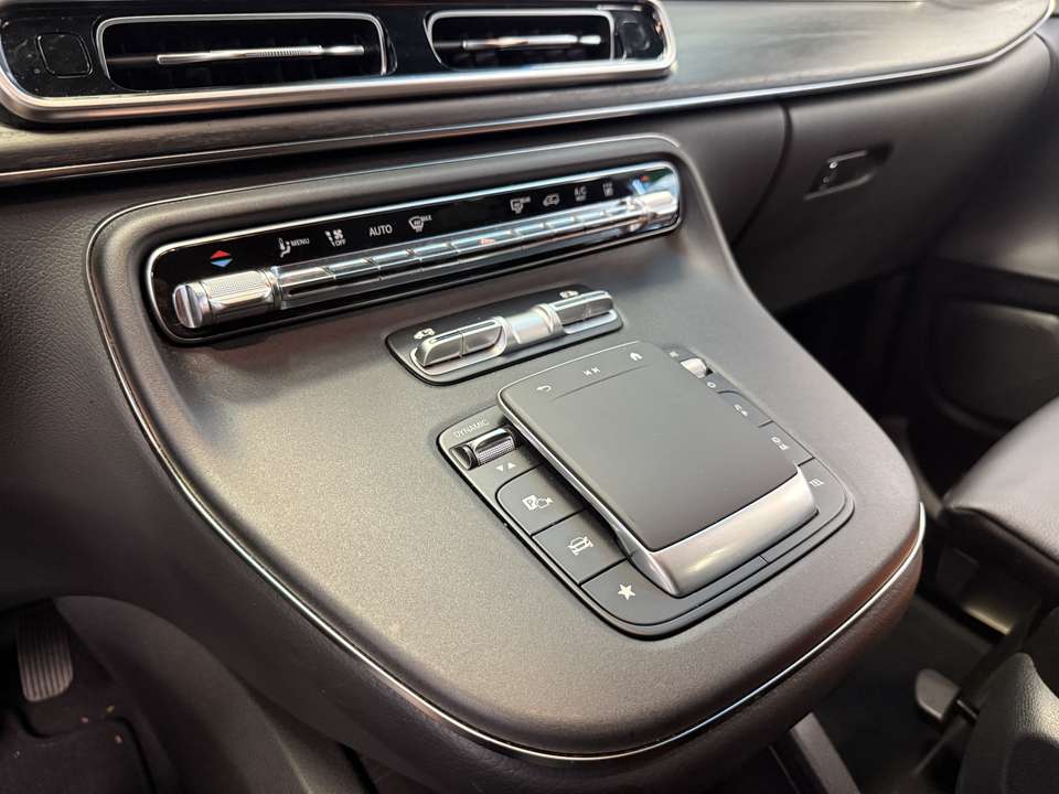 Mercedes-Benz V 300 - Imagem 16