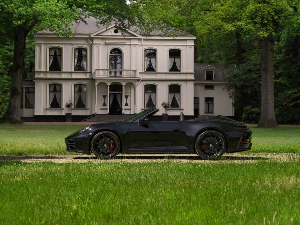 Porsche 992 - Imagem 1