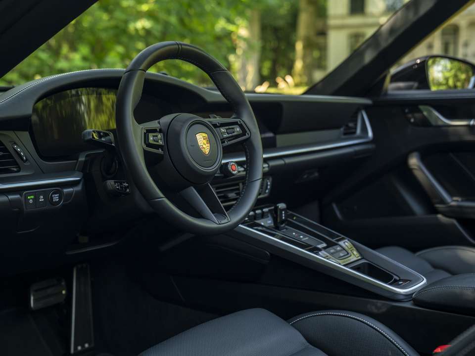 Porsche 992 - Imagem 7