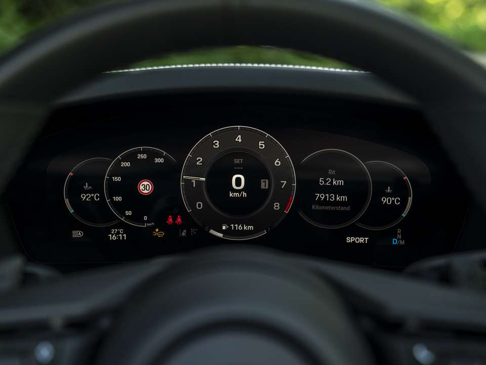 Porsche 992 - Imagem 9