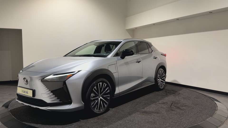 Lexus RZ - Imagem 7