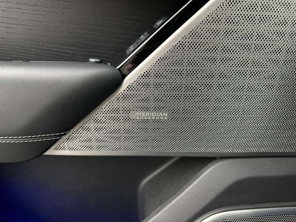 Land Rover Range Rover Velar - Imagem 19
