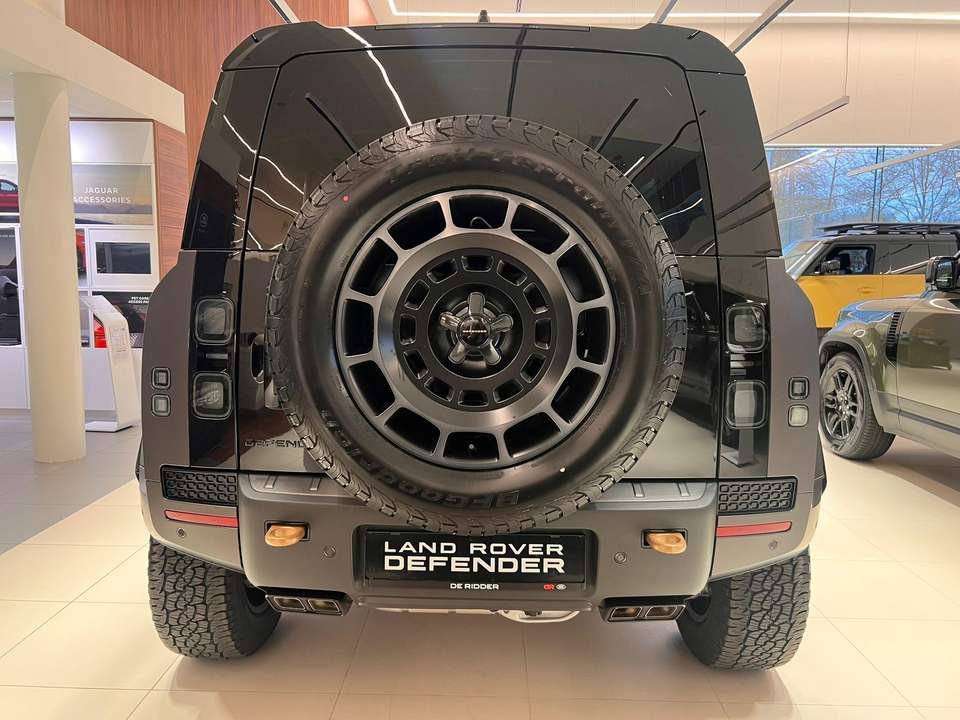 Land Rover Defender - Imagem 4
