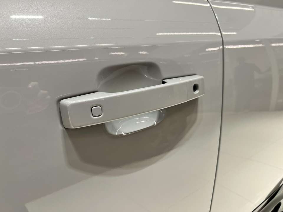 Land Rover Defender - Imagem 8