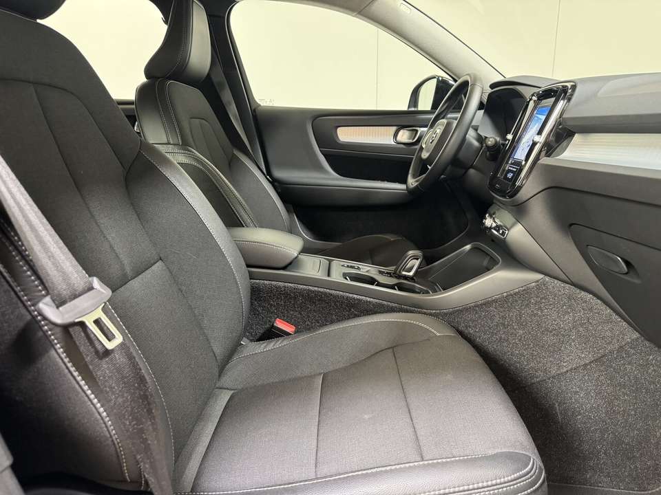 Volvo XC40 - Imagem 2