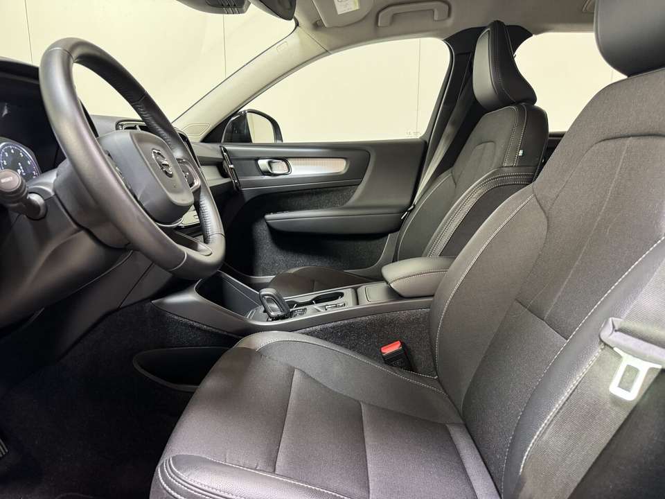 Volvo XC40 - Imagem 9