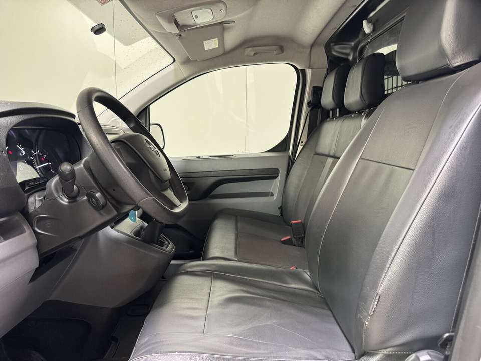 Opel Vivaro - Imagem 9
