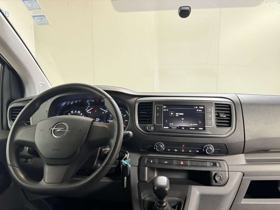 Opel Vivaro - Imagem 11