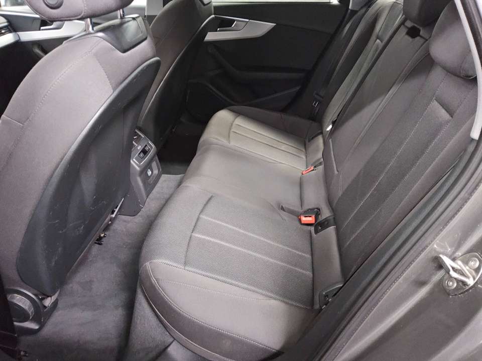 Audi A4 - Imagem 13