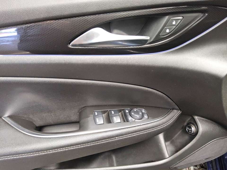 Opel Insignia - Imagem 9