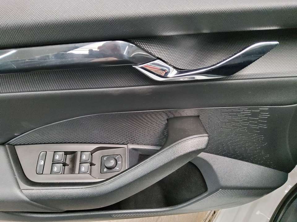 Skoda Octavia - Imagem 9