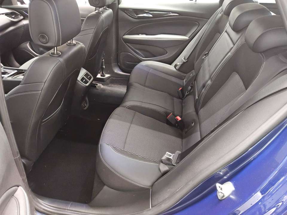Opel Insignia - Imagem 13
