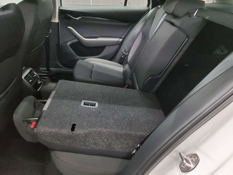 Skoda Octavia - Imagem 12