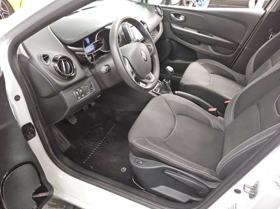 Renault Clio - Imagem 8
