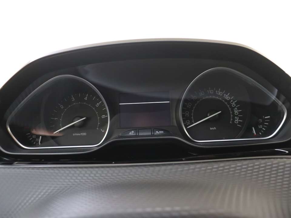 Peugeot 208 - Imagem 7