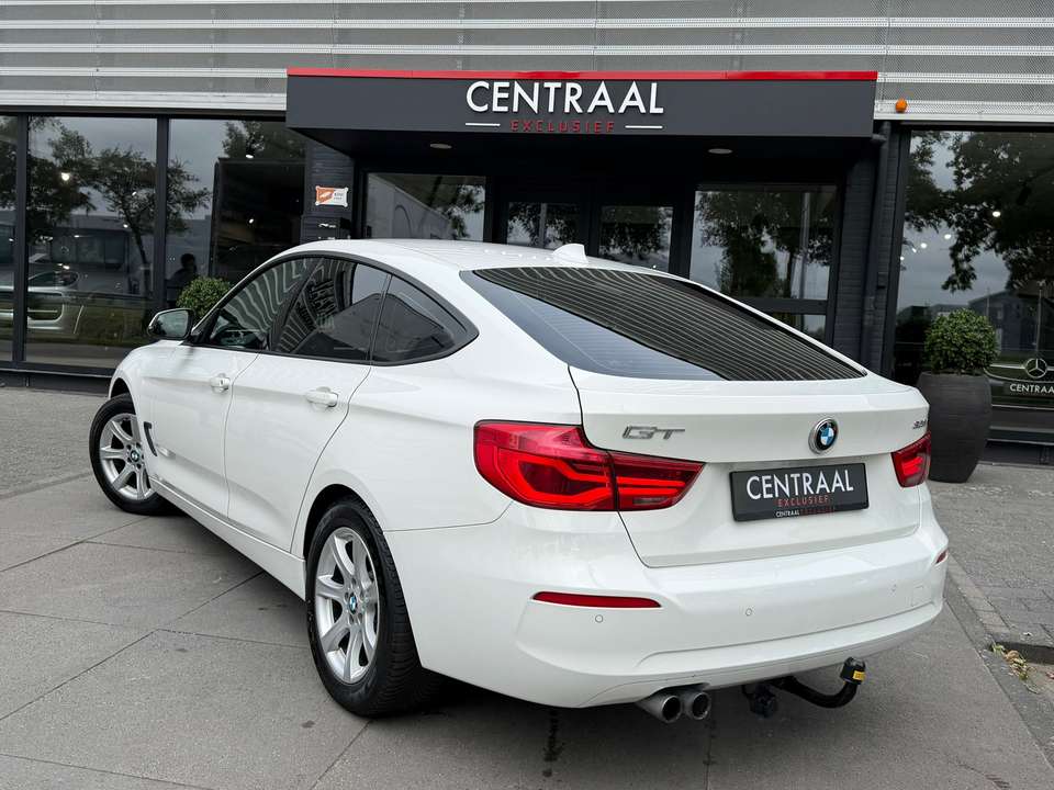 BMW 320 - Imagem 4