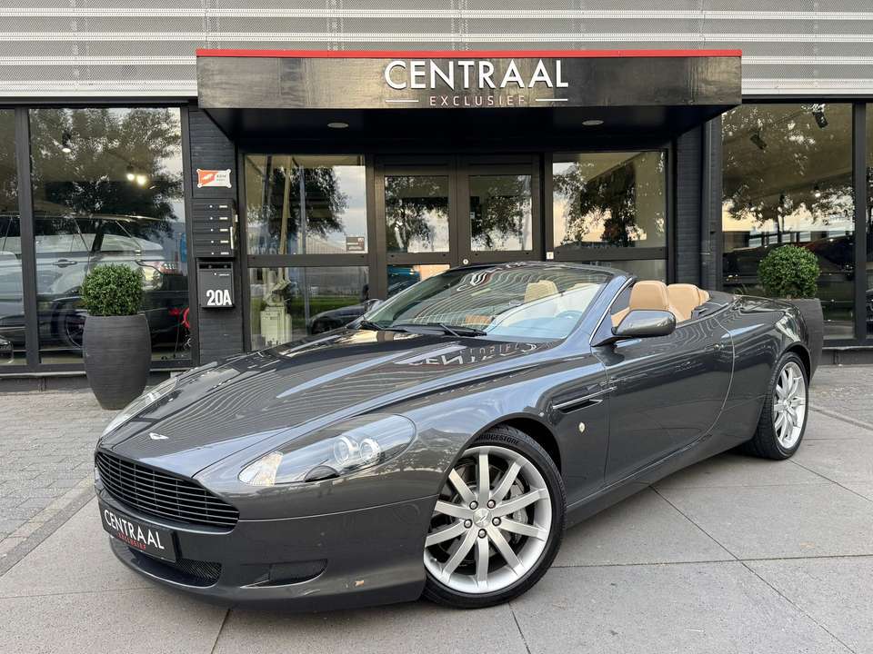 Aston Martin DB9 - Imagem 1