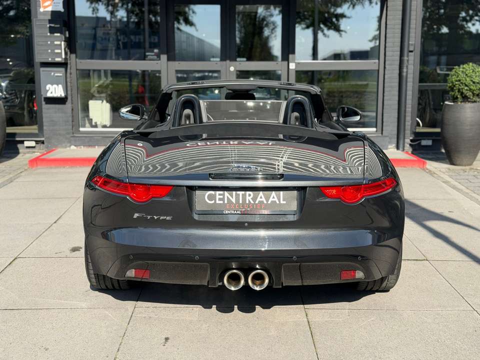 Jaguar F-Type - Imagem 5