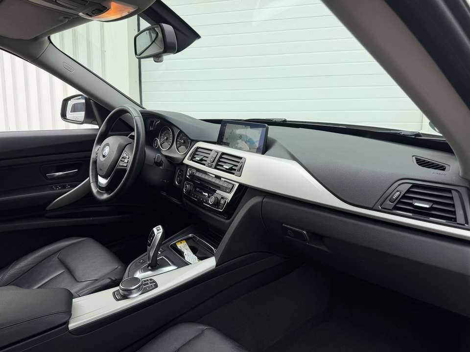 BMW 320 - Imagem 8