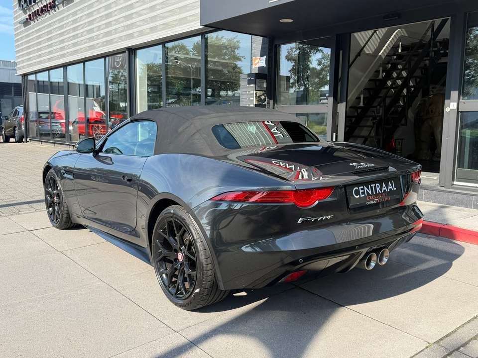 Jaguar F-Type - Imagem 19