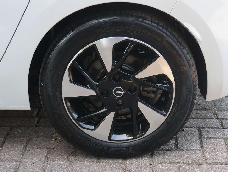 Opel Corsa-e - Imagem 8