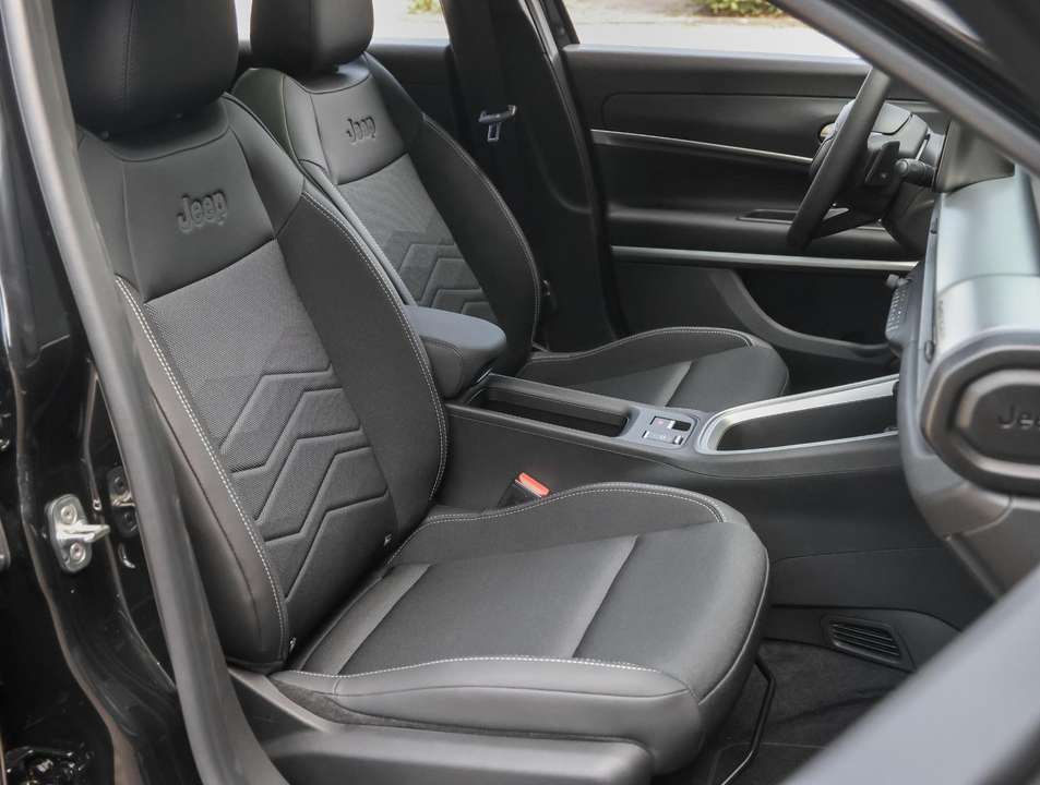 Jeep Avenger - Imagem 9