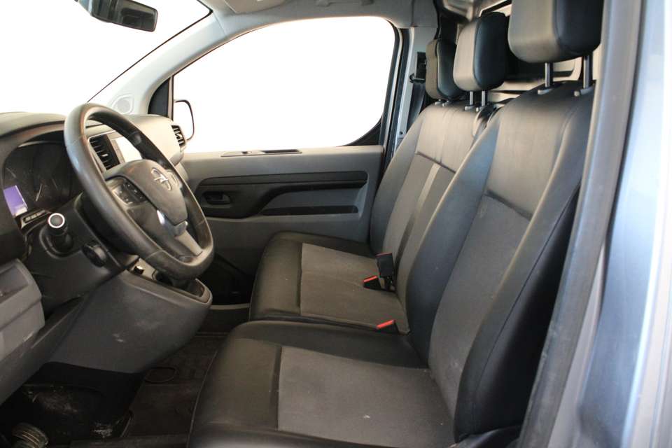 Opel Vivaro - Imagem 8