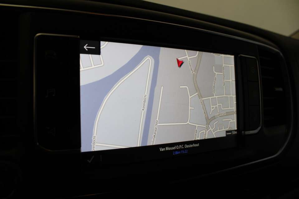 Opel Vivaro - Imagem 9
