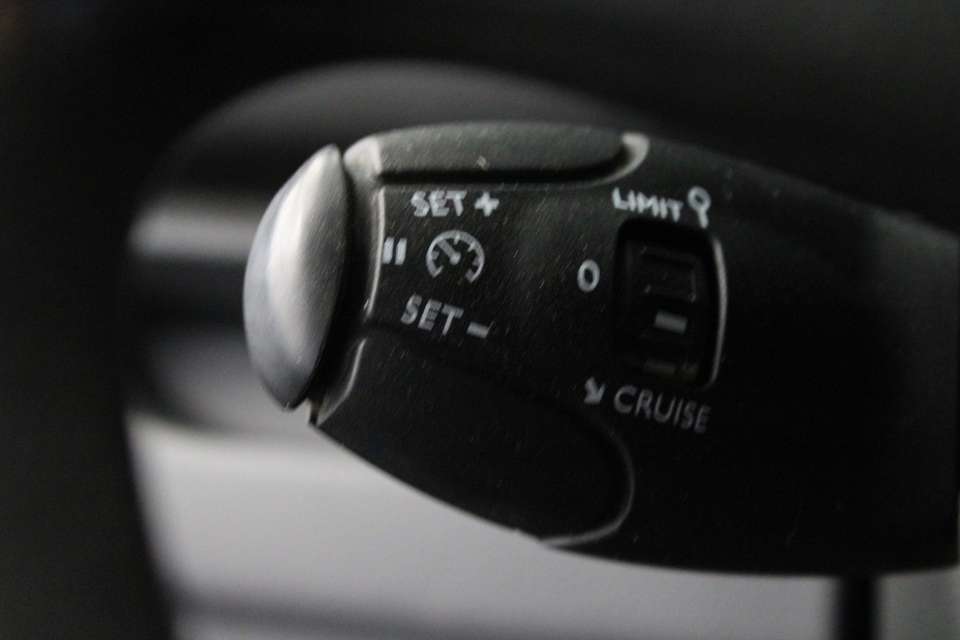 Opel Vivaro - Imagem 12
