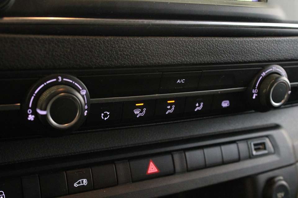 Opel Vivaro - Imagem 13