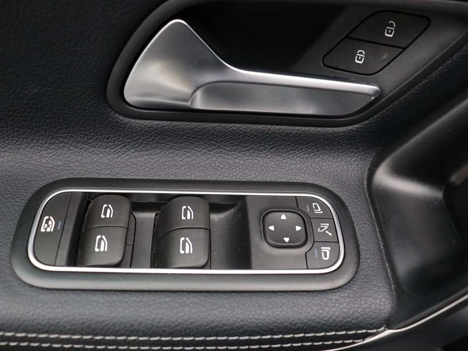 Mercedes-Benz A 250 - Imagem 8
