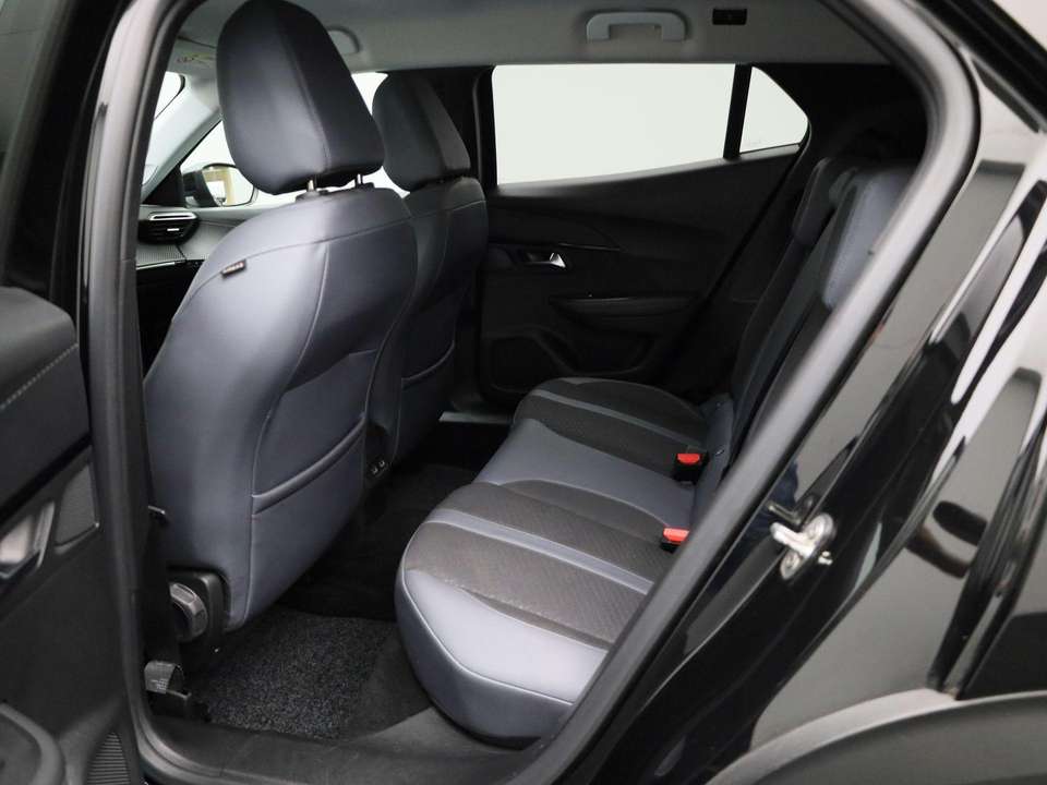 Peugeot e-2008 - Imagem 12