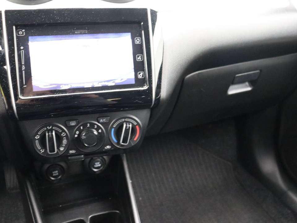 Suzuki Swift - Imagem 14