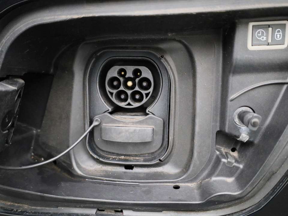Peugeot e-2008 - Imagem 15