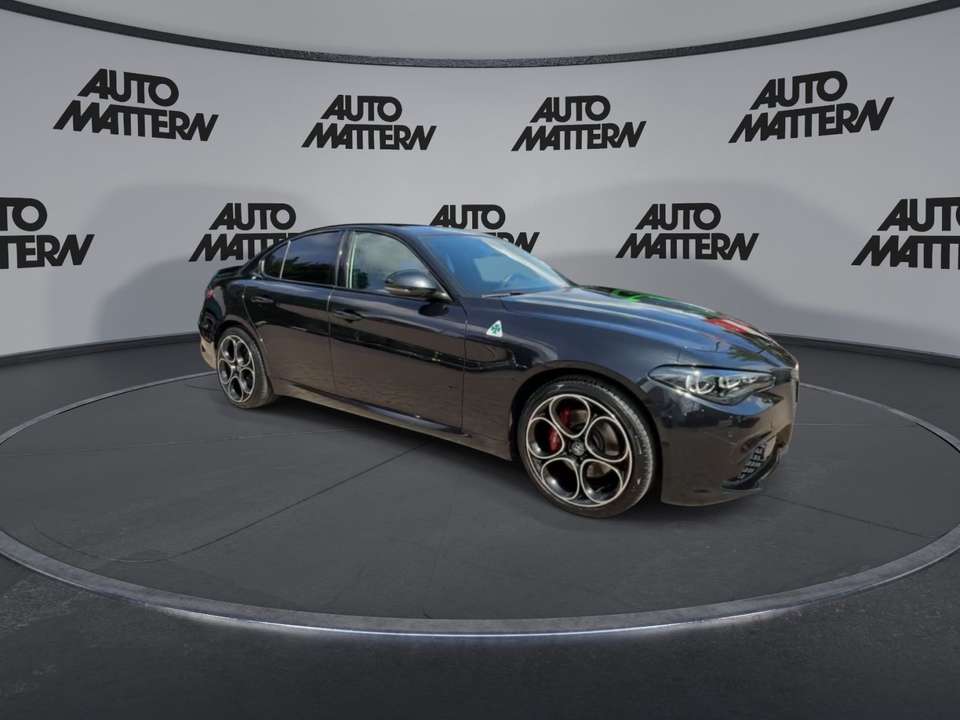 Alfa Romeo Giulia - Imagem 2