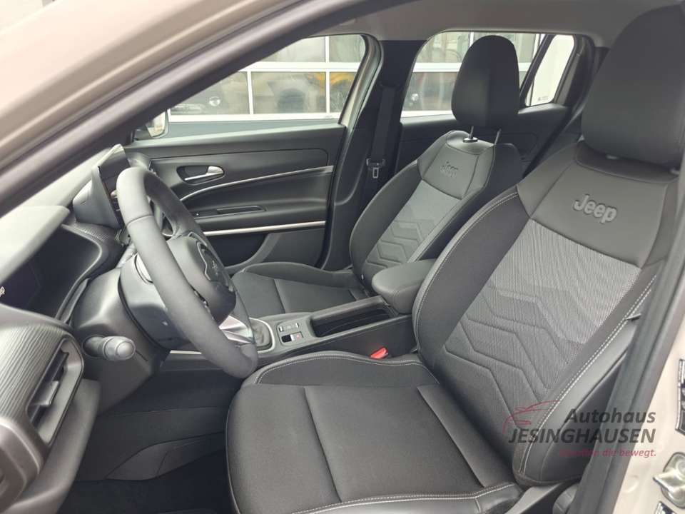 Jeep Avenger - Imagem 14