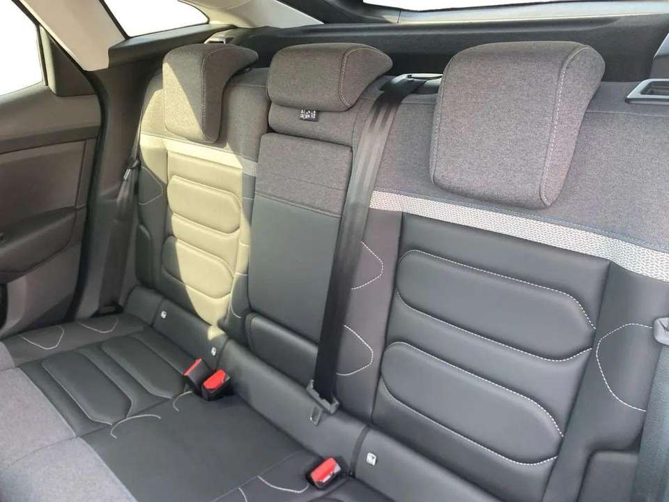 Citroen C4 - Imagem 11